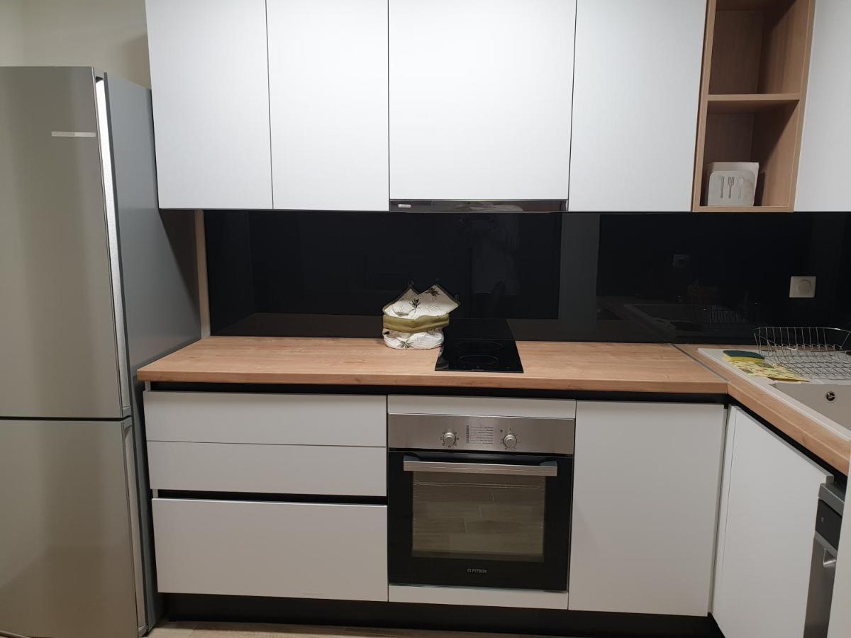 Olive Deluxe Apartment Кардица Экстерьер фото
