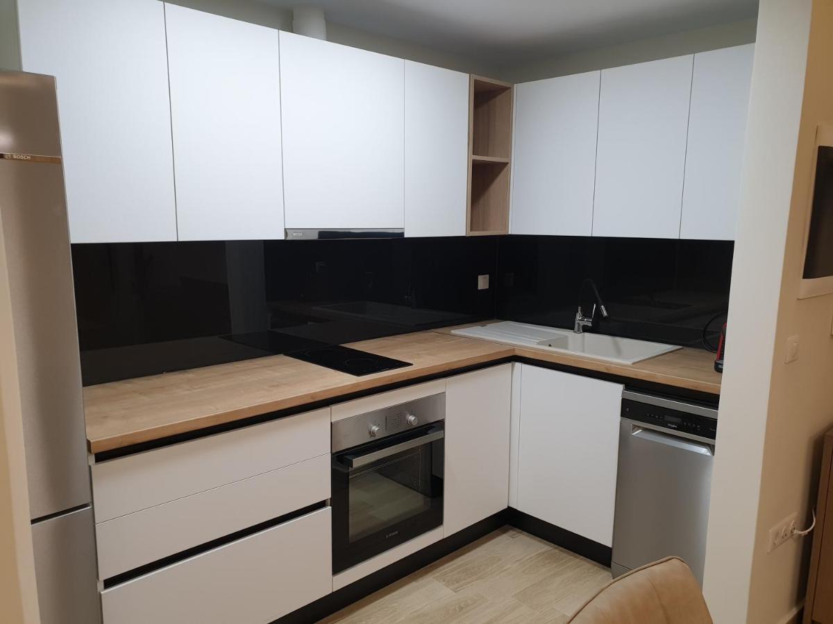 Olive Deluxe Apartment Кардица Экстерьер фото